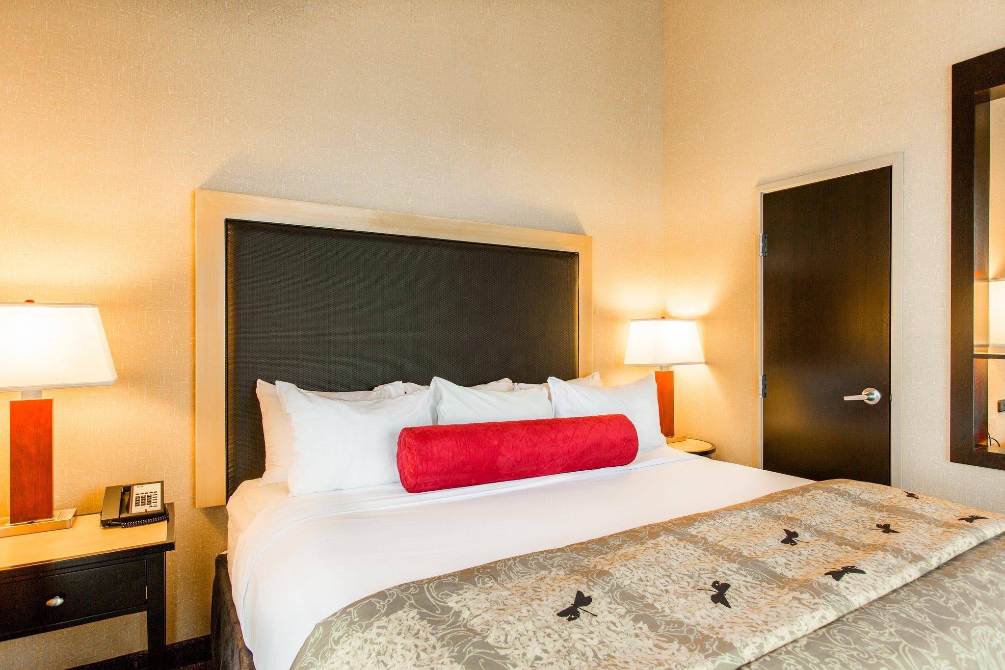 Cambria Hotel Minneapolis Maple Grove Exterior photo