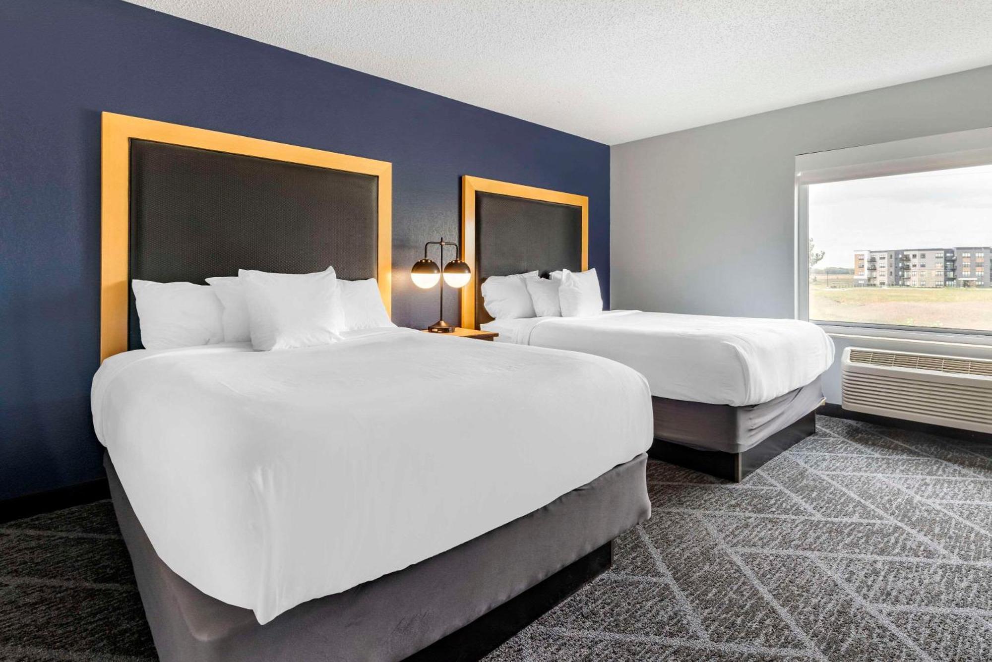 Cambria Hotel Minneapolis Maple Grove Exterior photo